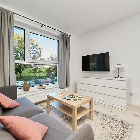 Southstar - Gwiazdzista - Free Parking By Renters ヴロツワフ