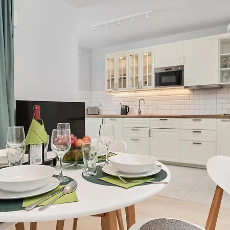 アパート Southstar - Gwiazdzista - Free Parking By Renters ヴロツワフ