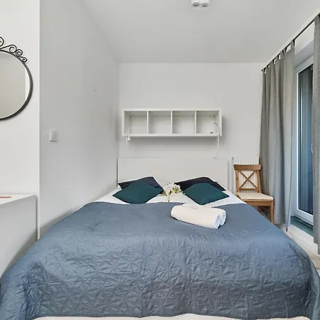 Southstar - Gwiazdzista - Free Parking By Renters