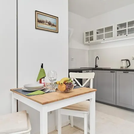 Southstar - Gwiazdzista - Free Parking By Renters * Breslau